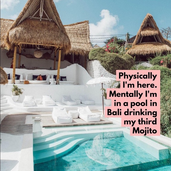 Meet your Posher, Donna! I accept most offers! Make me an offer! Many items! - Picture 10 of 15